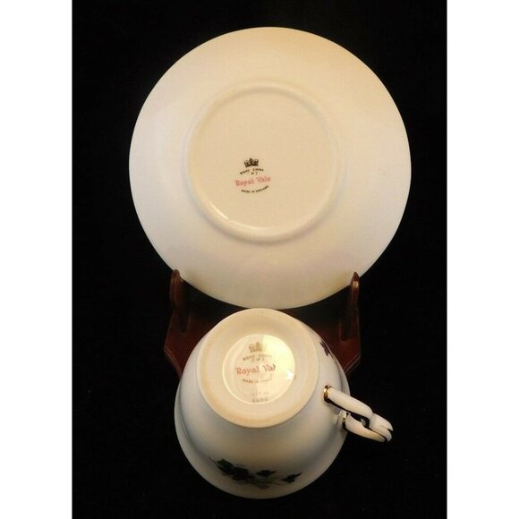 Royal Vale English Bone China Tea Cup Saucer With Violets Design Gold Trim - Picture 9 of 10